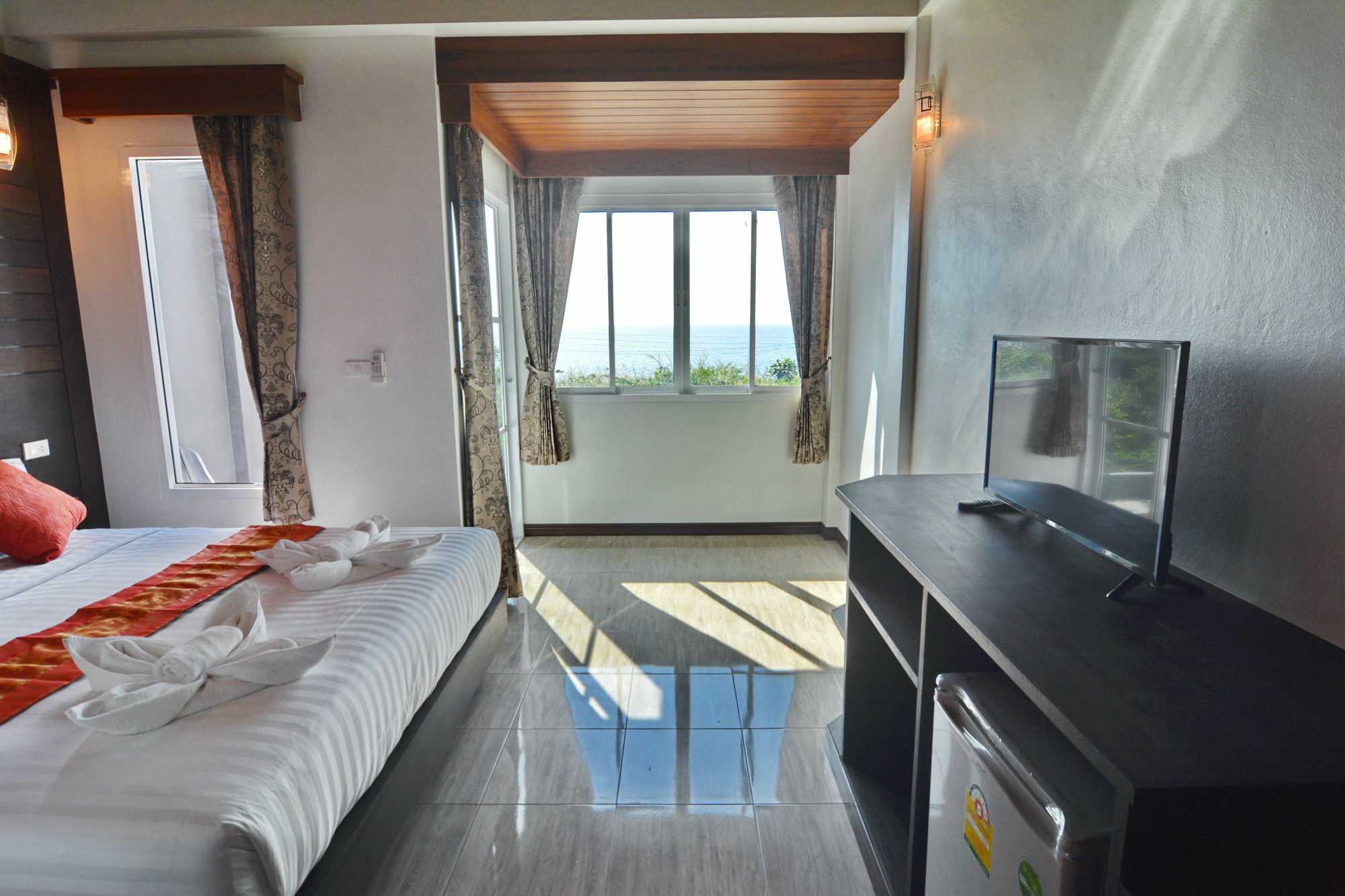 The Sea @ Lanta Hotel Ko Lanta Extérieur photo